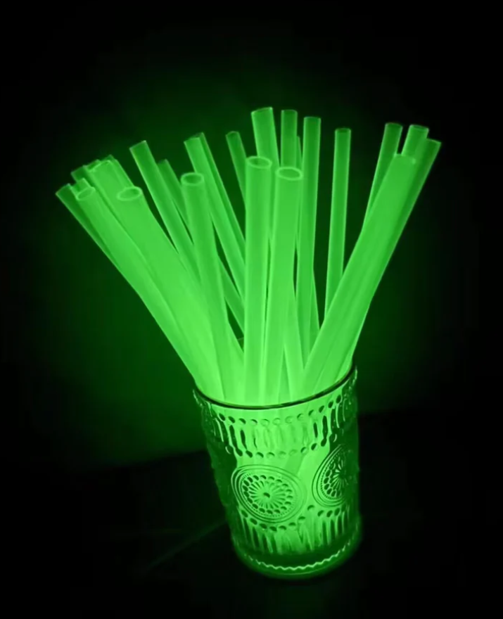 USA Warehouse 20oz blank sublimation Glow in dark tumbler with pp straws -25pcs
