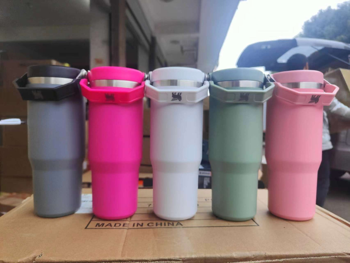 20pcs pack 40oz Stanley Powder Coated  Insulated Stainless Steel Tumbler with Handle and Straw