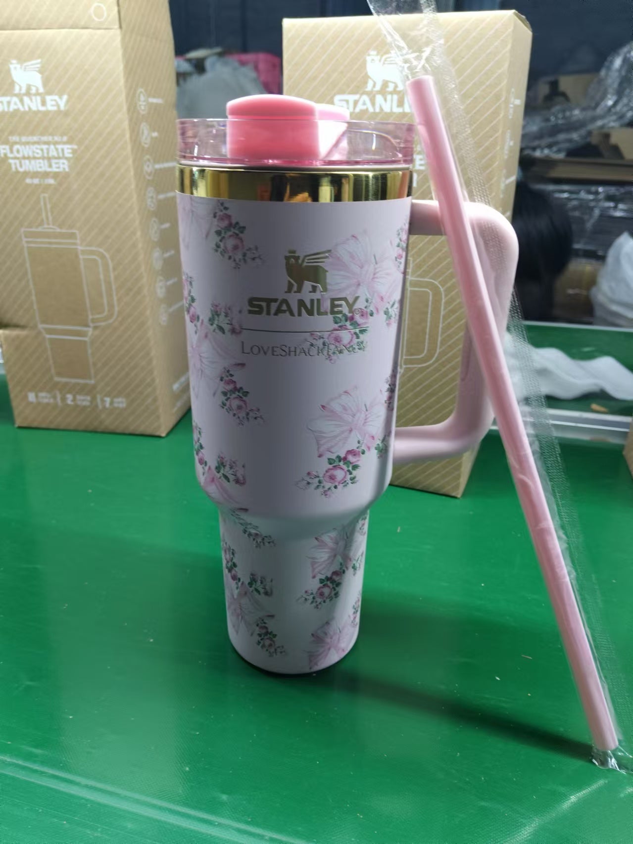 40oz Love Shack Fancy Collab Stanleys Quencher Tumbler