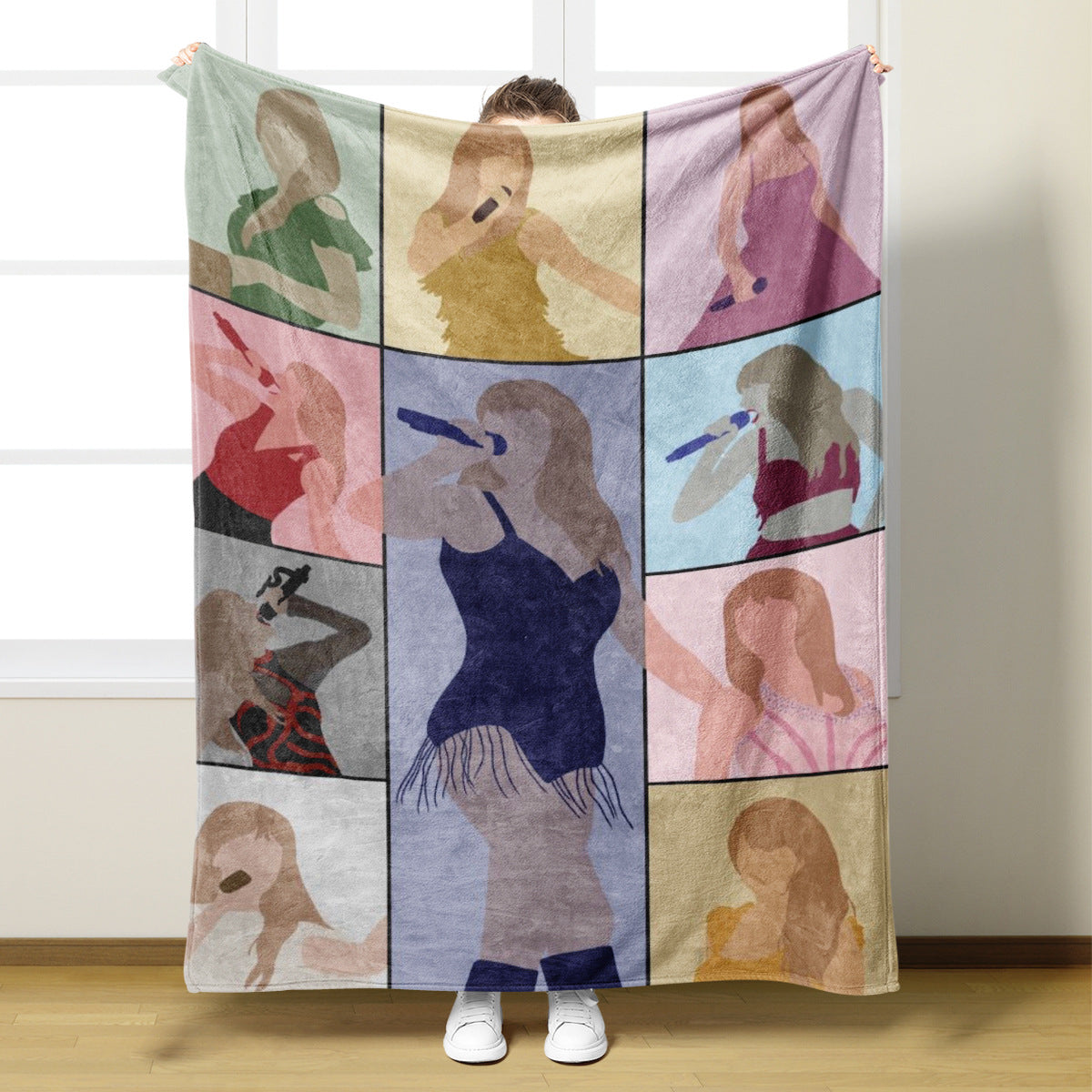 10pcs Taylor blankets (150*130cm) & 15 sets pajamas by air