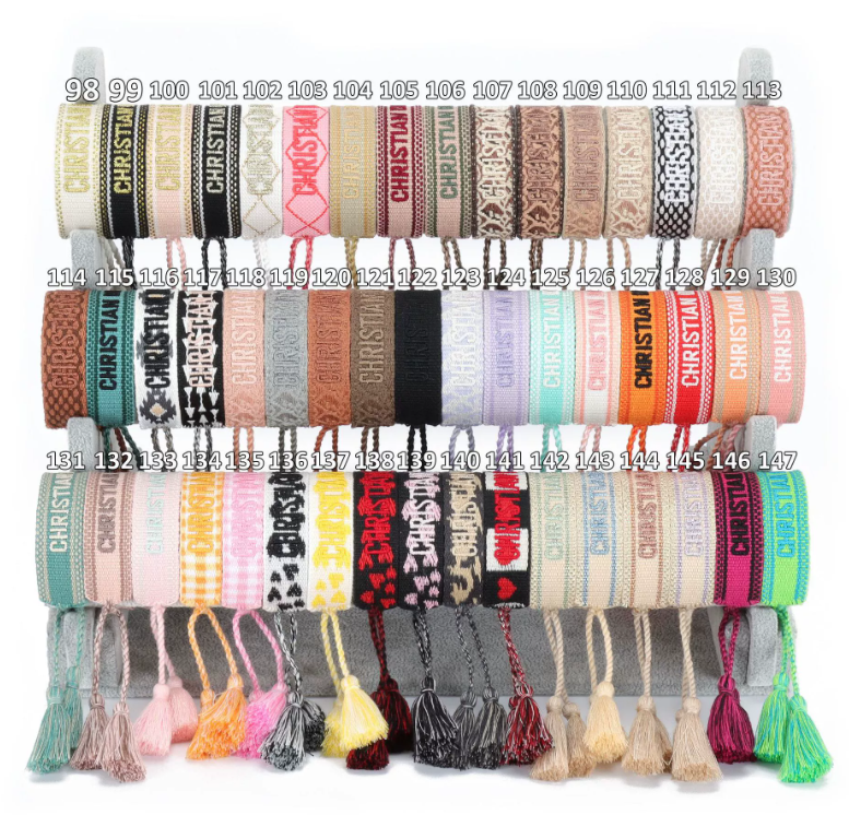 50pcs Letter braided bracelet, hand-embroidered chain & 50pcs bag chain & 1pc LV bag